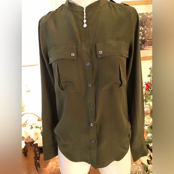 Elizabeth & James 100% silk top button detail/ pockets Size Like New - Picture 1 of 7